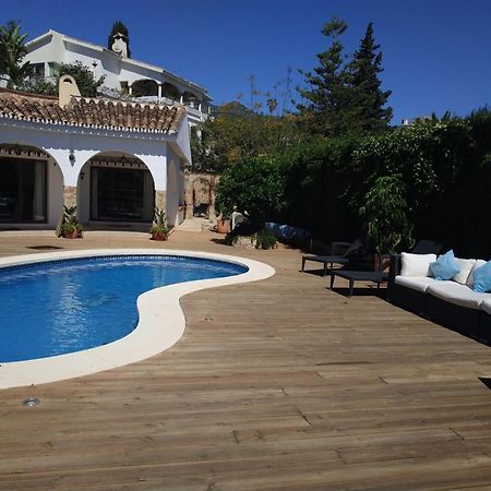 Summer Offers! Fabulous Luxury Villa Near The Beach Sleeps 8 بينالماذينا المظهر الخارجي الصورة
