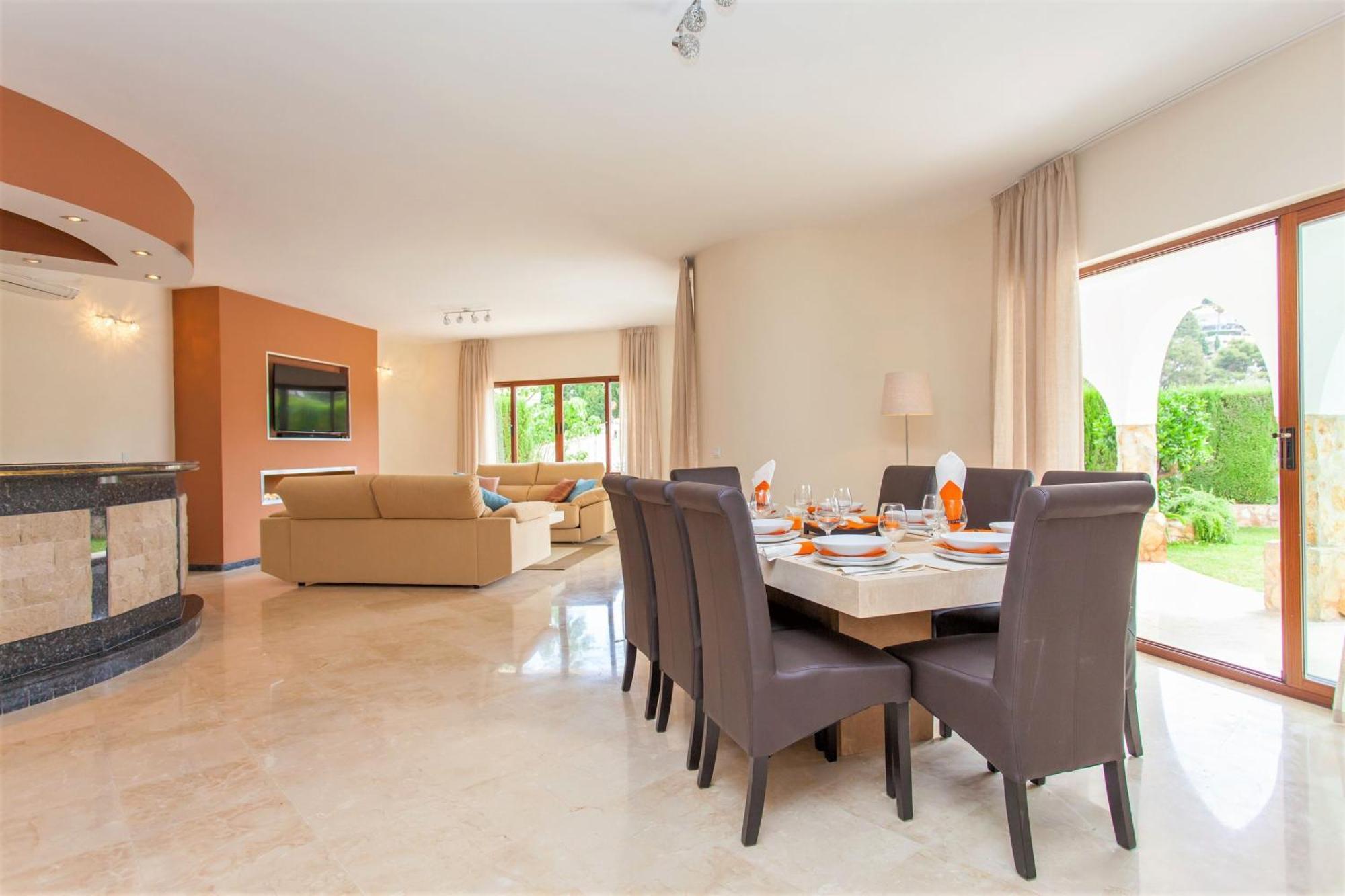 Summer Offers! Fabulous Luxury Villa Near The Beach Sleeps 8 بينالماذينا المظهر الخارجي الصورة
